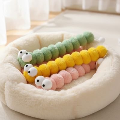 jouet pour chat chenille verte jaune rose