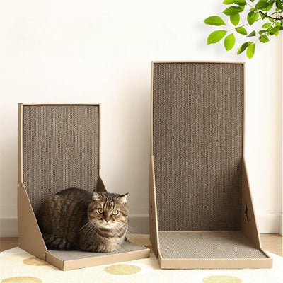petit et grand griffoir en carton pour chat
